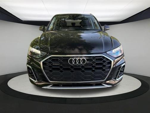 2025 Audi Q5 55 S line quattro Premium