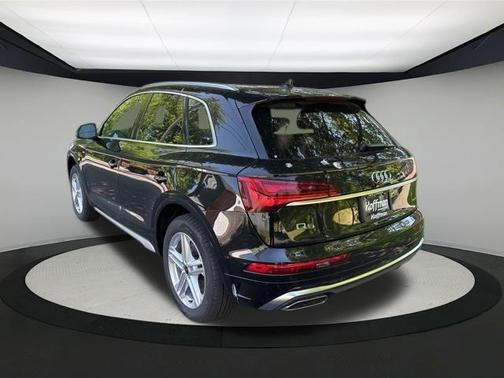 2025 Audi Q5 55 S line quattro Premium