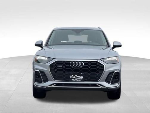 2023 Audi Q5 45 S line quattro Premium