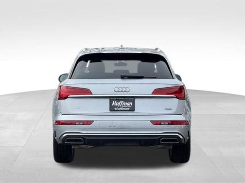 2023 Audi Q5 45 S line quattro Premium