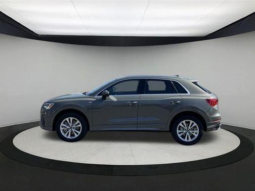2025 Audi Q3 45 S line Premium