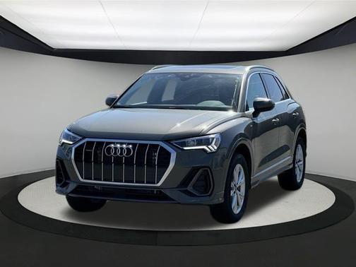2025 Audi Q3 45 S line Premium