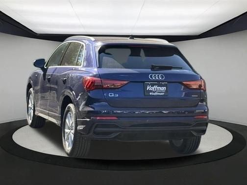 2025 Audi Q3 45 S line Premium