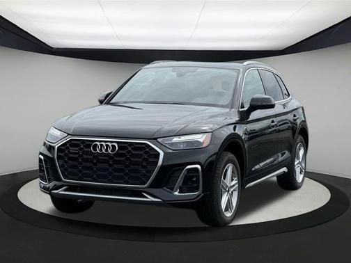 2025 Audi Q5 55 S line quattro Premium