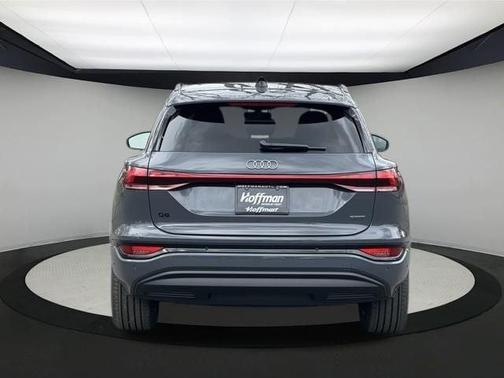 2025 Audi Q6 e-tron Premium