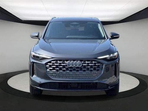 2025 Audi Q5 2.0T quattro Premium