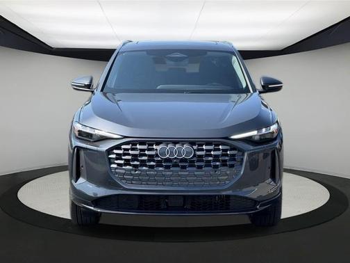 2025 Audi Q5 2.0T quattro Premium
