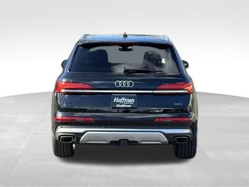 2025 Audi Q7 55 Prestige