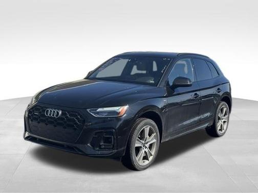2025 Audi Q5 45 S line quattro Premium