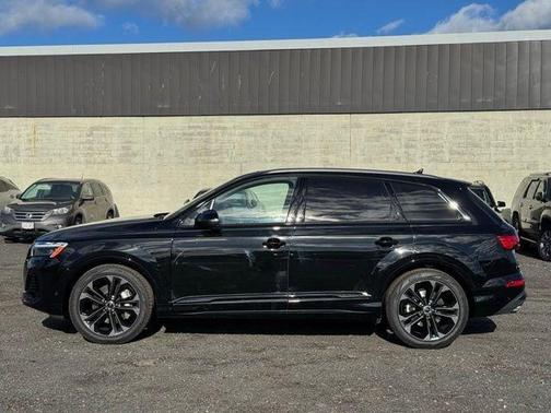 2026 Audi Q7 55 Premium Plus
