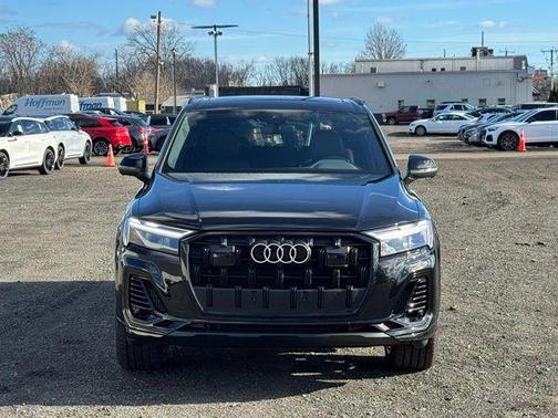 2026 Audi Q7 55 Premium Plus