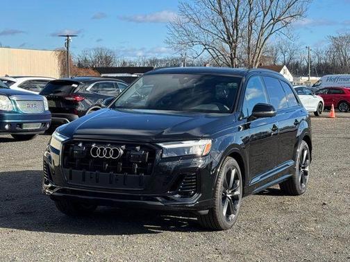 2026 Audi Q7 55 Premium Plus