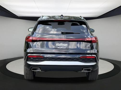 2025 Audi Q5 2.0T quattro Premium
