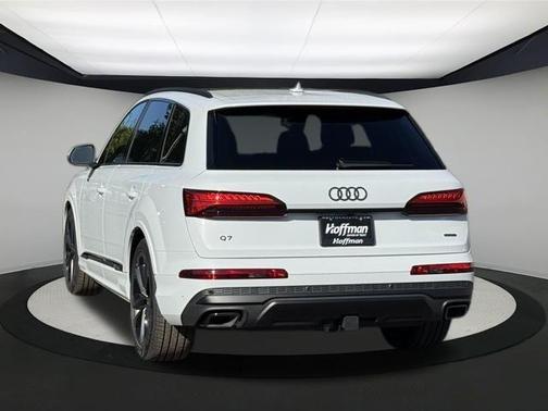 2026 Audi Q7 PLUS