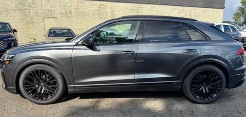Daytona Gray Pearl 2026 Audi SQ8 4.0T Premium Plus