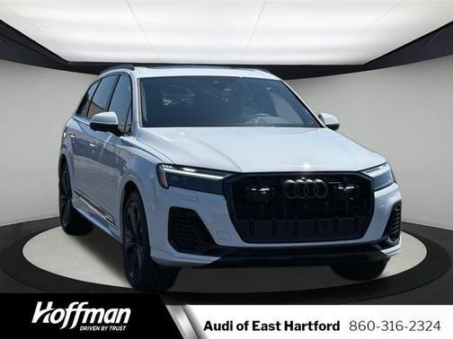 2025 Audi Q7 55 Premium Plus