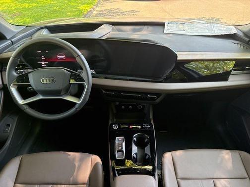2025 Audi Q6 e-tron Premium