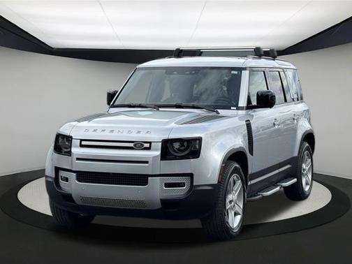 2023 Land Rover Defender 110 SE