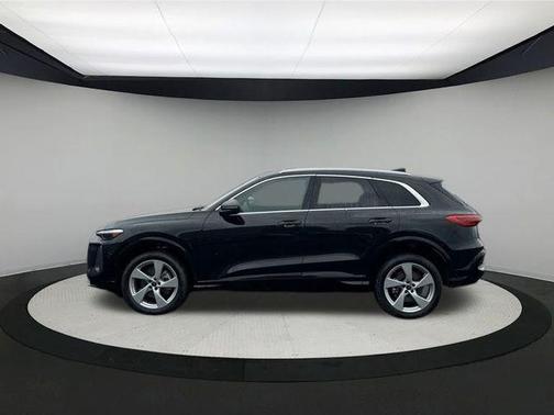 2025 Audi Q5 2.0T quattro Premium