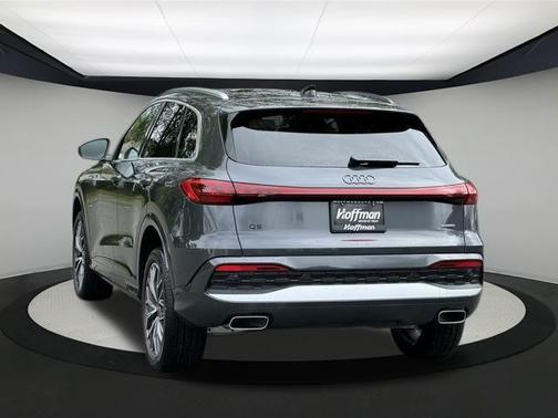 2025 Audi Q5 2.0T quattro Premium