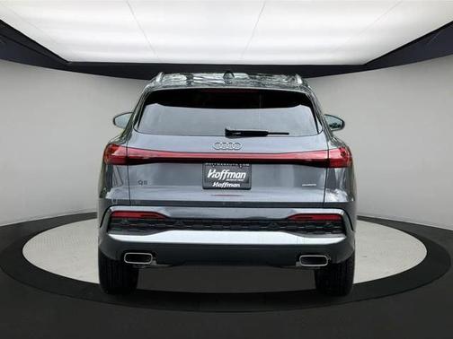 2025 Audi Q5 2.0T quattro Premium
