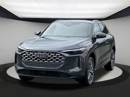 2025 Audi Q5 2.0T quattro Premium