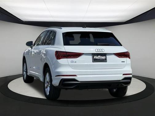 2025 Audi Q3 45 S line Premium