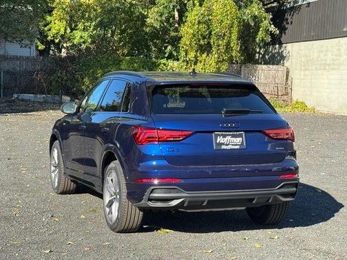 2025 Audi Q3 45 S line Premium