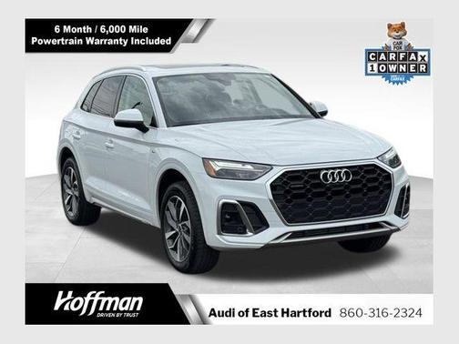 Glacier White Metallic 2025 Audi Q5 45 S line quattro Premium