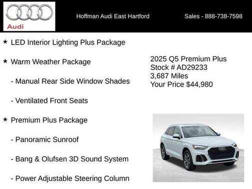 Glacier White Metallic 2025 Audi Q5 45 S line quattro Premium