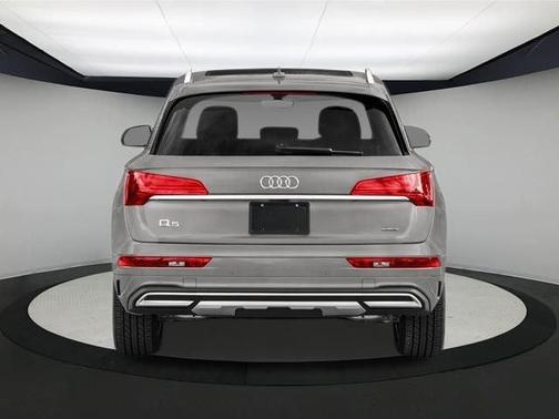 2021 Audi Q5 45 Premium