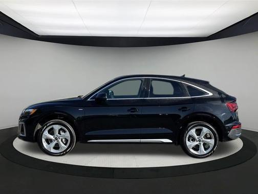 2024 Audi Q5 45 S line quattro Premium
