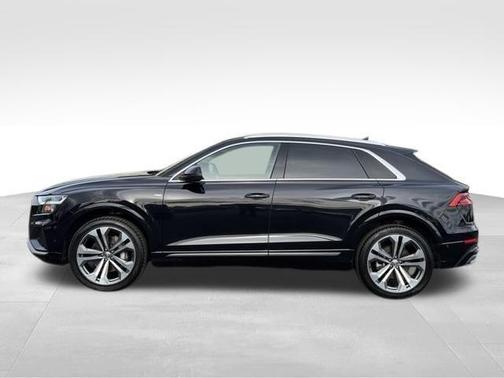 2020 Audi Q8 55 Premium Plus