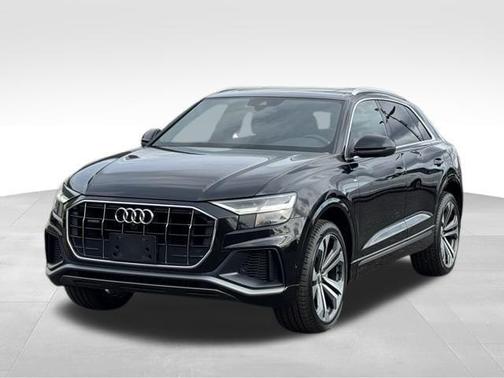 2020 Audi Q8 55 Premium Plus