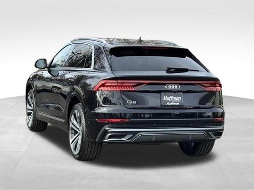 2020 Audi Q8 55 Premium Plus