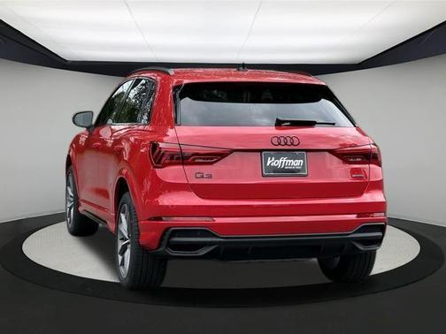 2025 Audi Q3 45 S line Premium