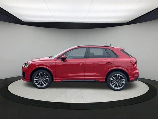 2025 Audi Q3 45 S line Premium