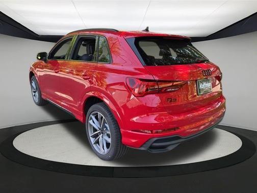 2025 Audi Q3 45 S line Premium