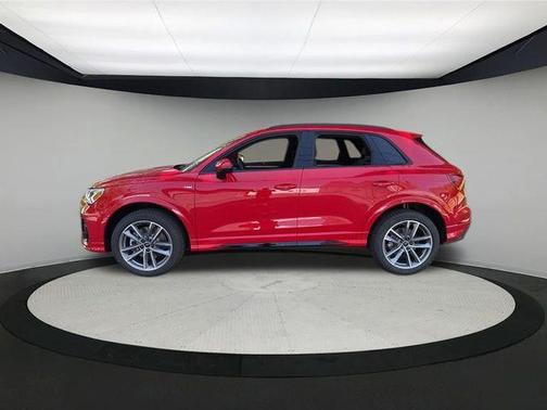 2025 Audi Q3 45 S line Premium