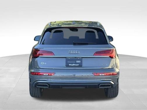 2023 Audi Q5 45 S line quattro Premium