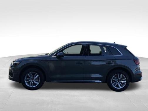 2023 Audi Q5 45 S line quattro Premium