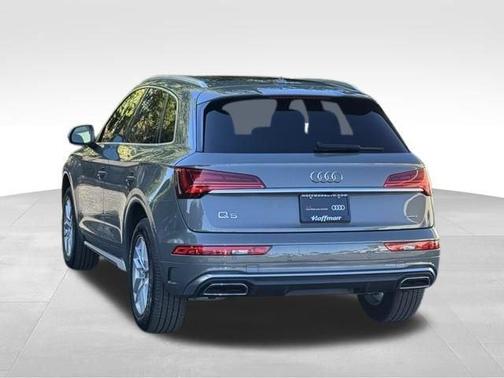 2023 Audi Q5 45 S line quattro Premium