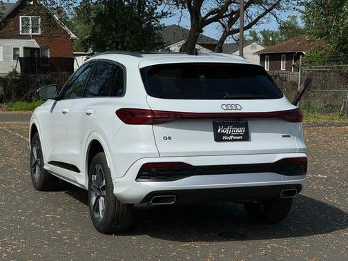 2025 Audi Q5 2.0T quattro Premium