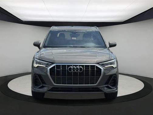 2025 Audi Q3 45 S line Premium