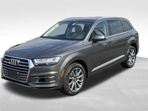 Samurai Gray Metallic 2018 Audi Q7 3.0T Prestige