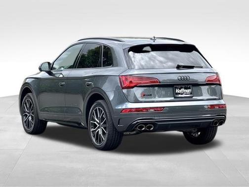 Daytona Gray Pearl Effect 2023 Audi SQ5 3.0T Premium Plus