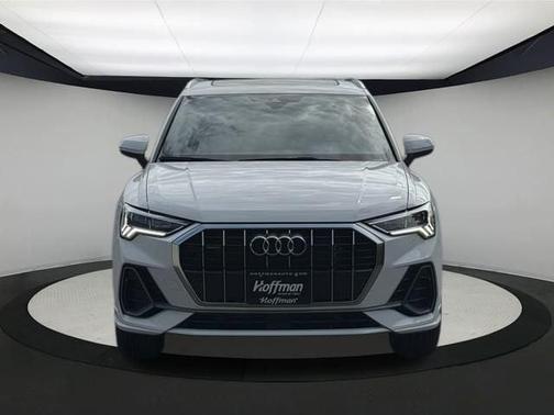 2025 Audi Q3 45 S line Premium
