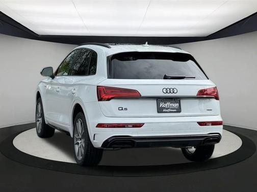 2025 Audi Q5 55 S line quattro Premium