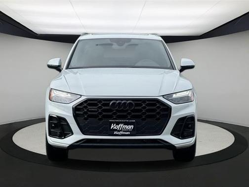 2025 Audi Q5 55 S line quattro Premium