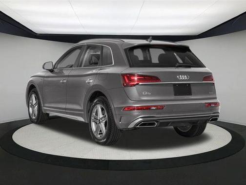 2025 Audi Q5 55 S line quattro Premium